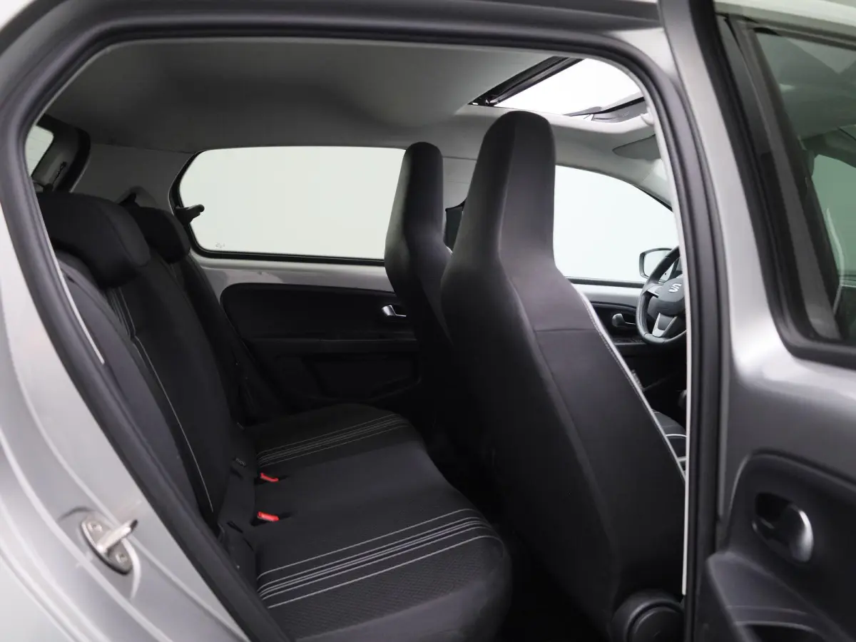 1.0 Sport Connect | Panoramadak | Parkeersensoren | Airco | Cruise Control |