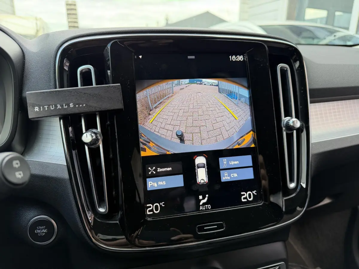 1.5 T4 Inscription Expression PHEV | Zeer Nette Staat | NL AUTO | Achteruitrijcamera | Trekhaak | Elektrische Achterklep | Virtual Cockpit | APK tot 18-09-2027 |