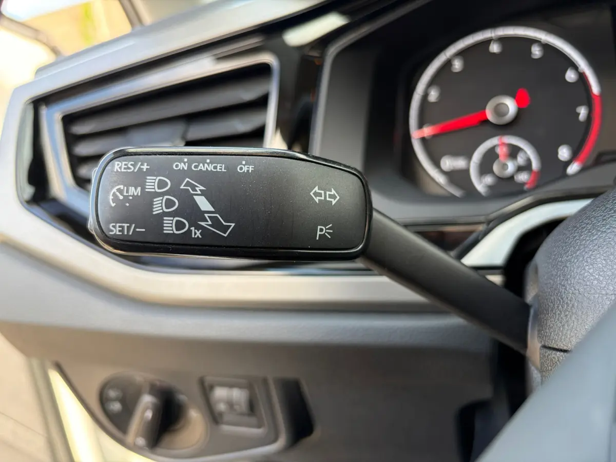 1.0 TSI Highline PANO I 116PK I 1E EIG I CARPLAY I CAMERA I VOLL