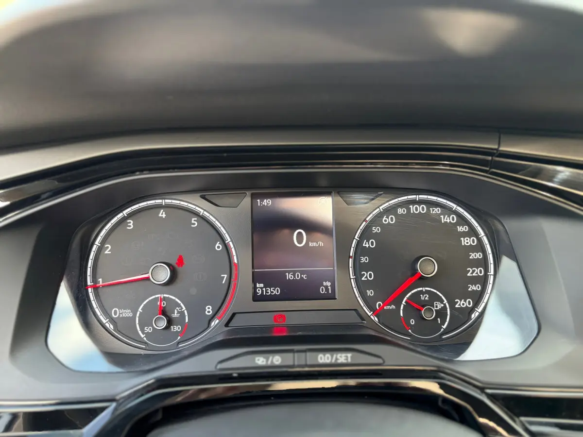 1.0 TSI Highline PANO I 116PK I 1E EIG I CARPLAY I CAMERA I VOLL