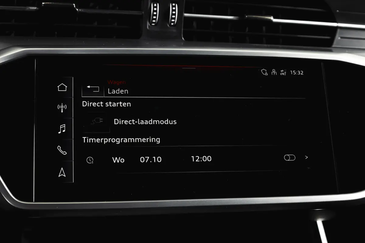 55 TFSI e quattro S edition Competition | S/K-Panodak | Adapt. Cruise | Stoelverw. | PDC | Camera | NAV + App. Connect | ECC | Elek. Klep | LM 21" |