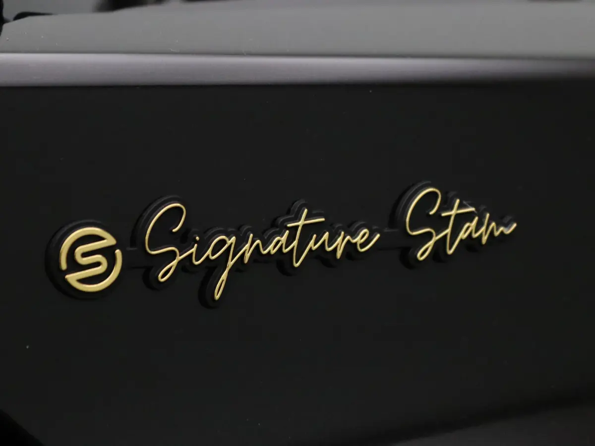 "Signature Stam" 155pk Hybrid Limited Edition Leder Dakar Cognac /Apple Carplay/Android Auto | Panoramadak