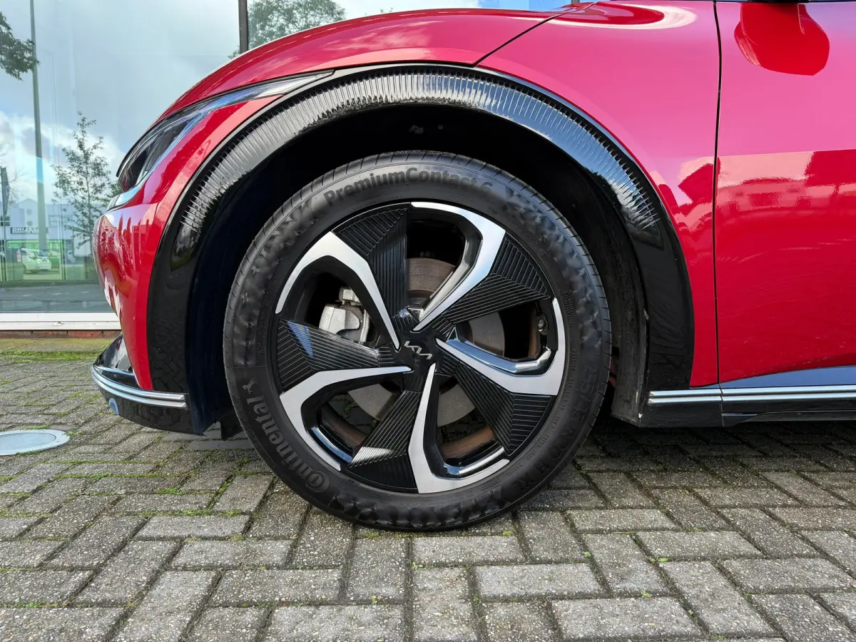 Plus Advanced 77.4 kWh - Automaat - Navi - Panodak - Leder - Org.NL