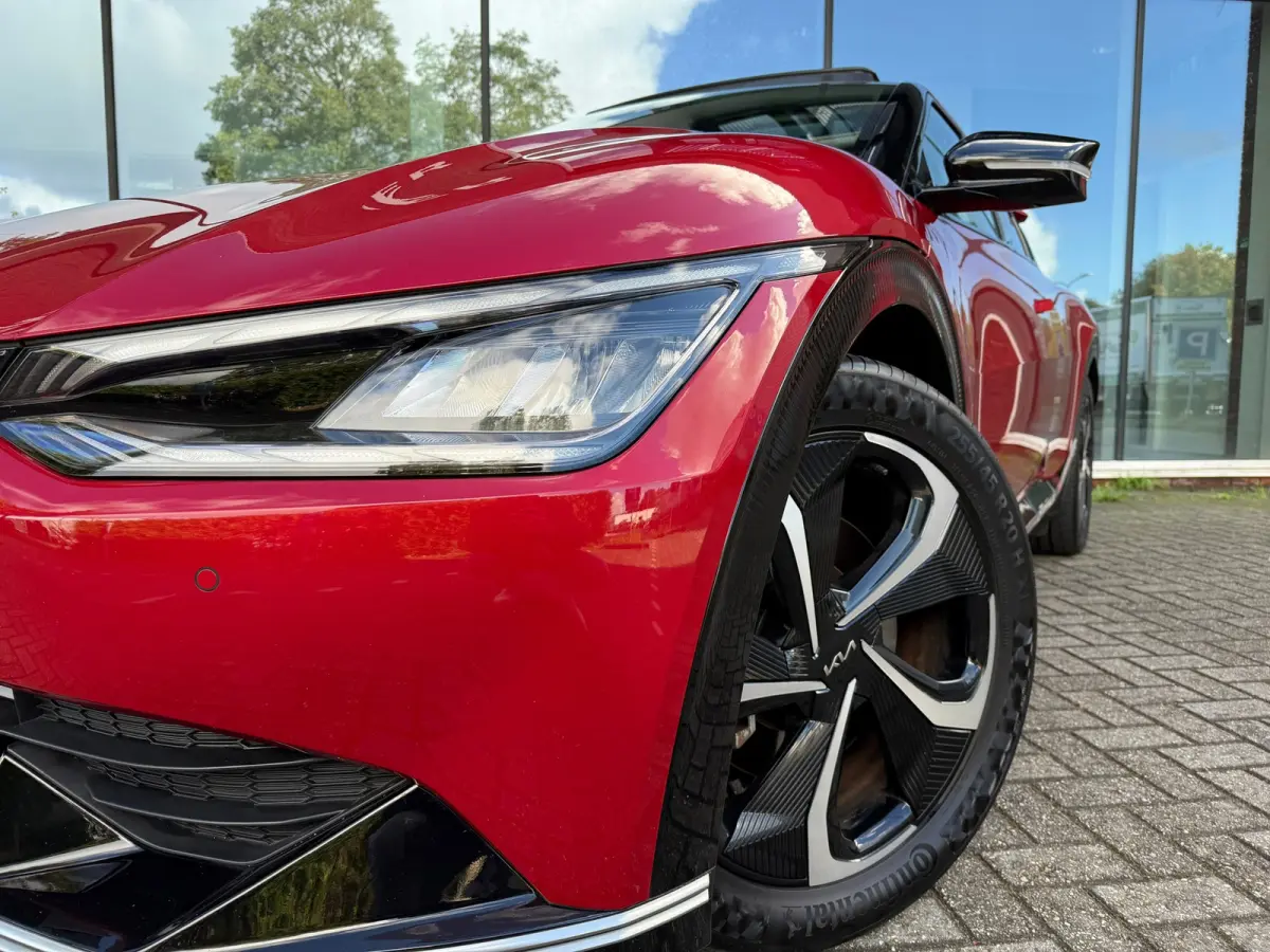 Plus Advanced 77.4 kWh - Automaat - Navi - Panodak - Leder - Org.NL
