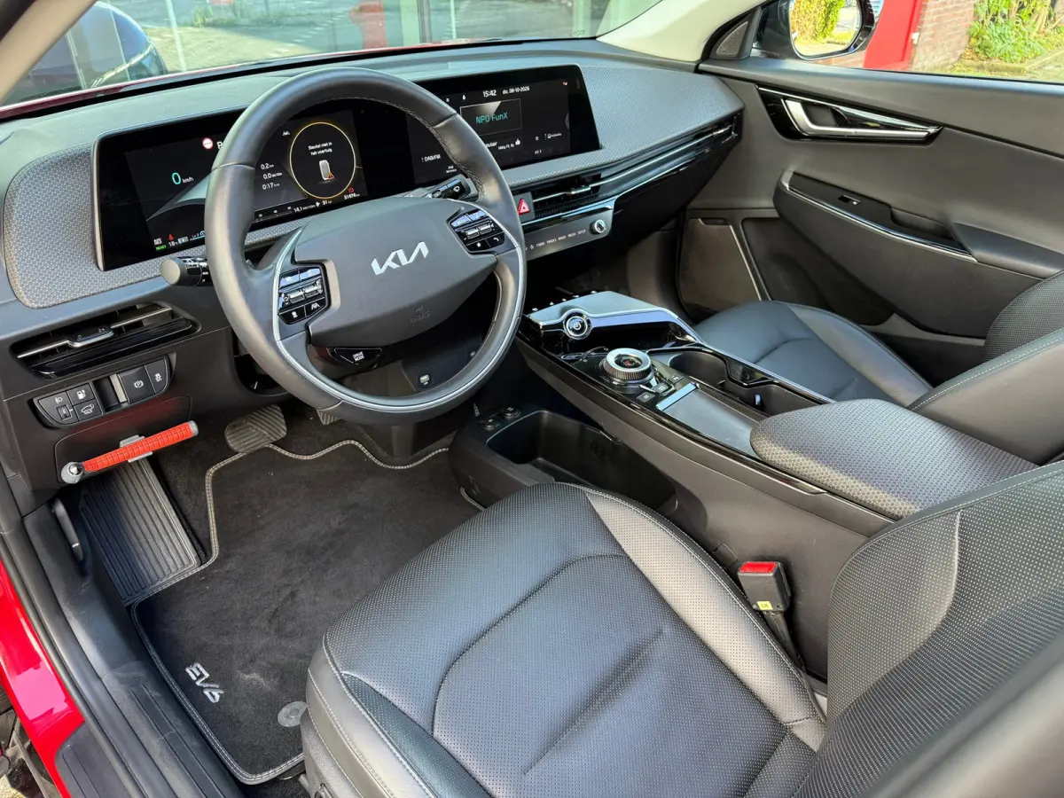 Plus Advanced 77.4 kWh - Automaat - Navi - Panodak - Leder - Org.NL