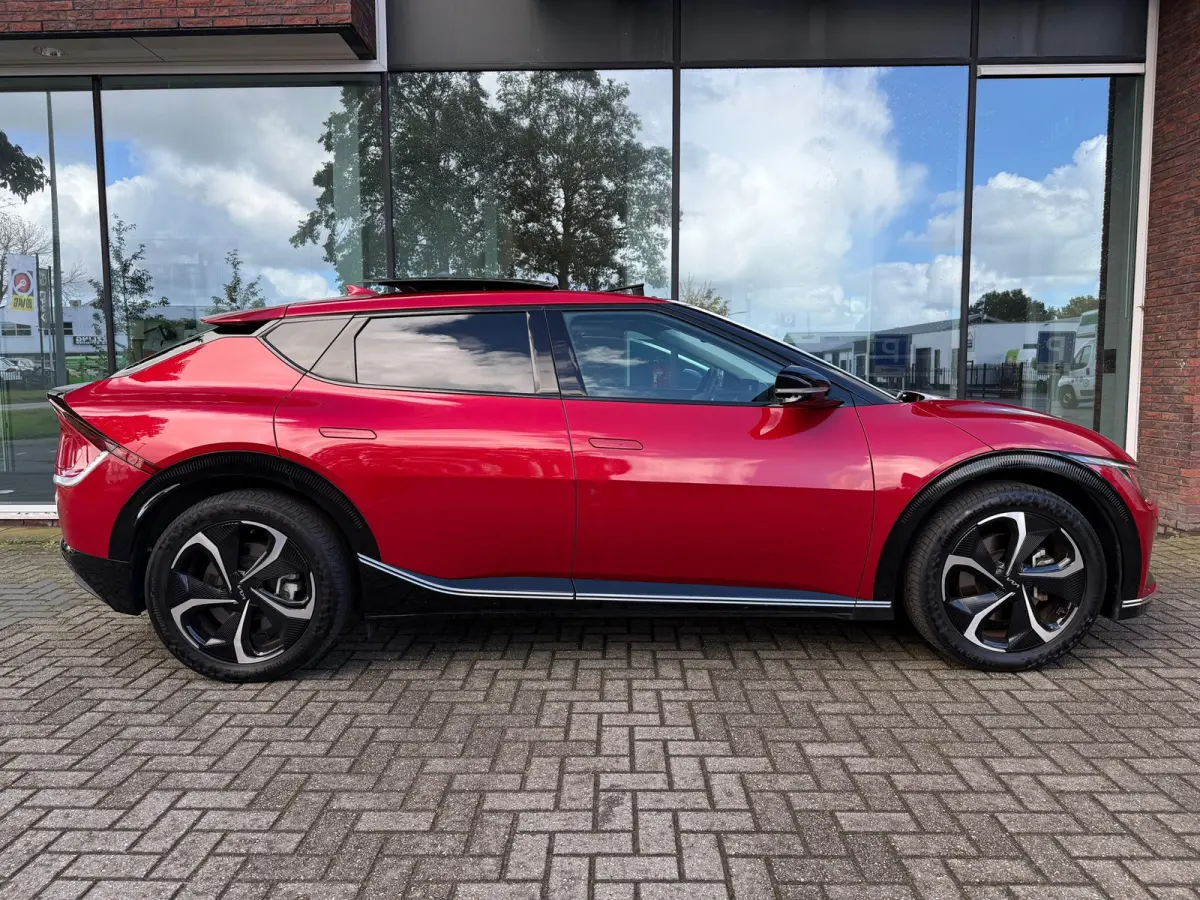Plus Advanced 77.4 kWh - Automaat - Navi - Panodak - Leder - Org.NL