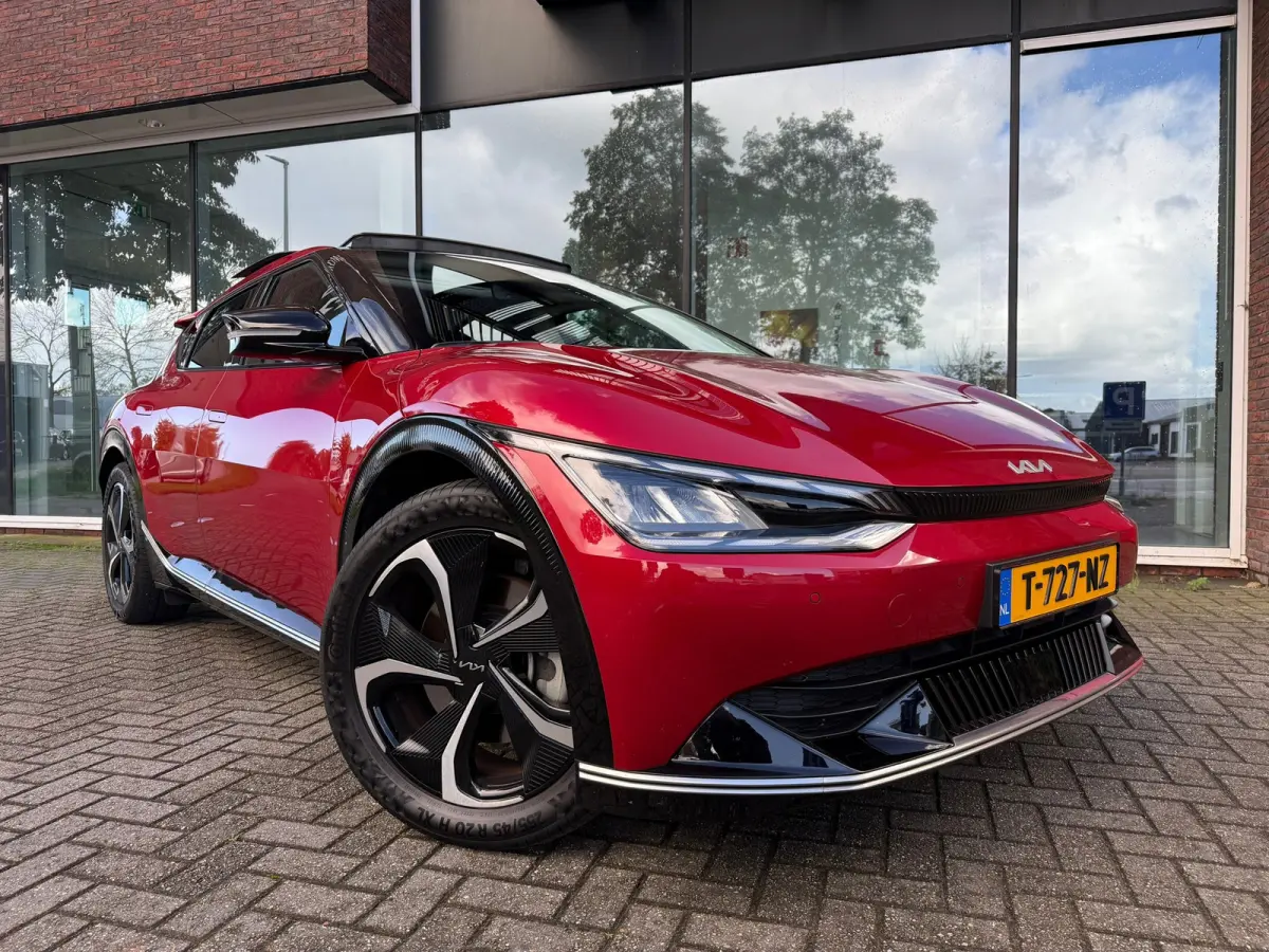 Plus Advanced 77.4 kWh - Automaat - Navi - Panodak - Leder - Org.NL