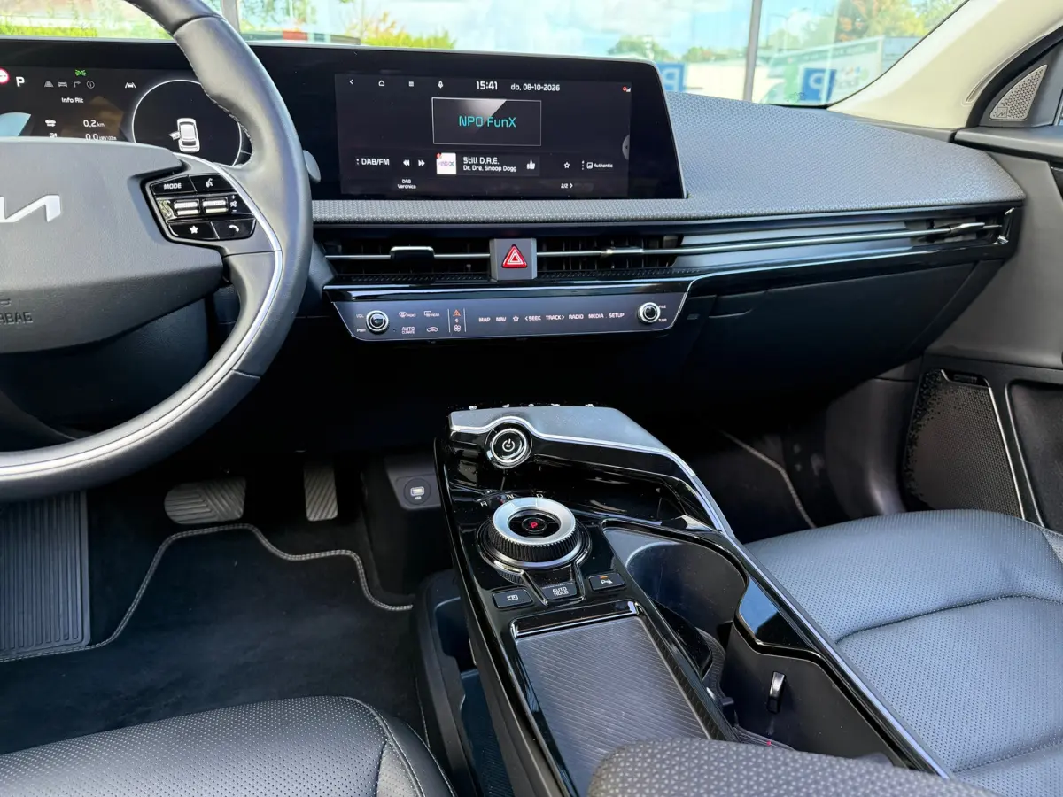 Plus Advanced 77.4 kWh - Automaat - Navi - Panodak - Leder - Org.NL