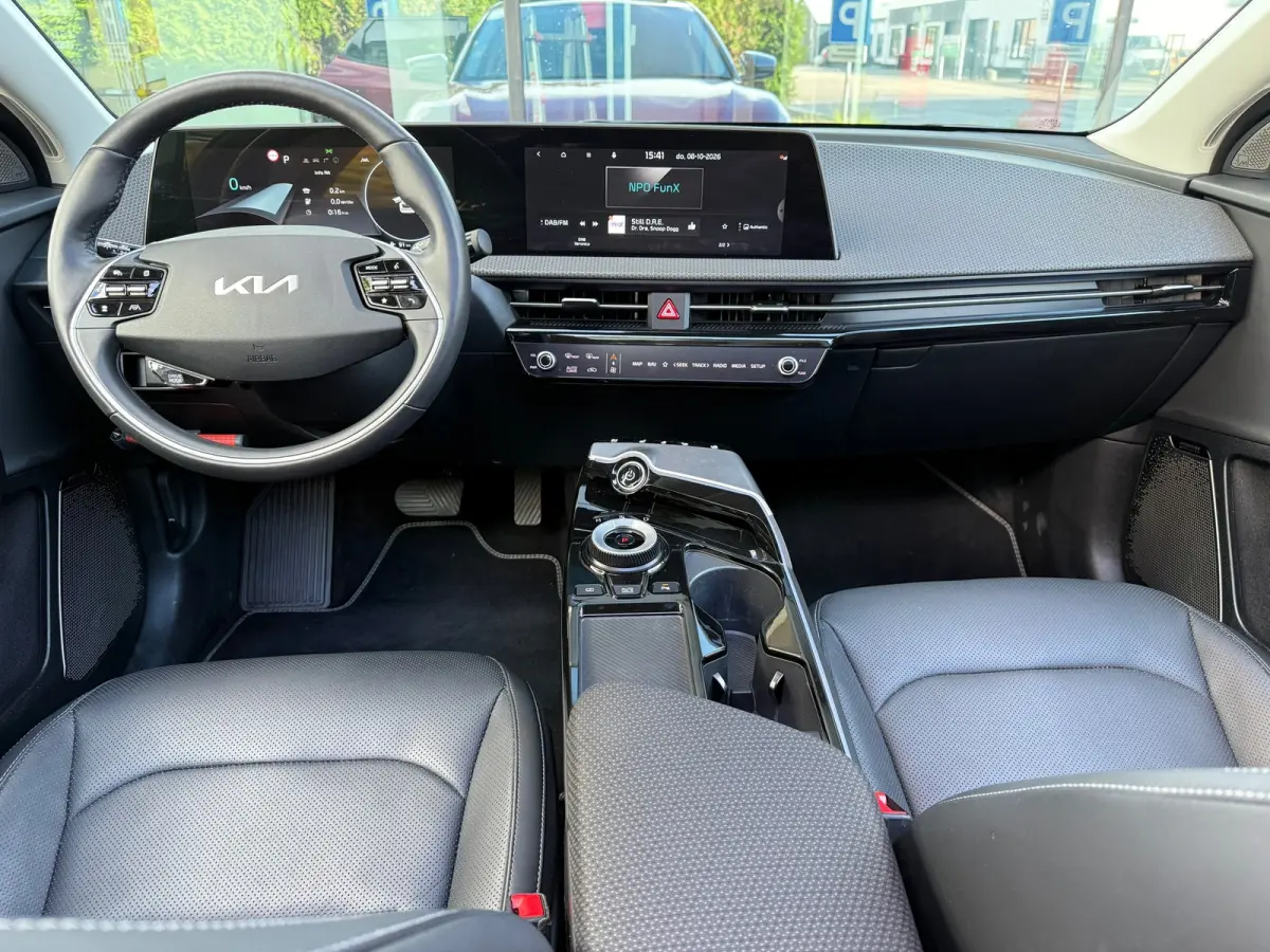 Plus Advanced 77.4 kWh - Automaat - Navi - Panodak - Leder - Org.NL