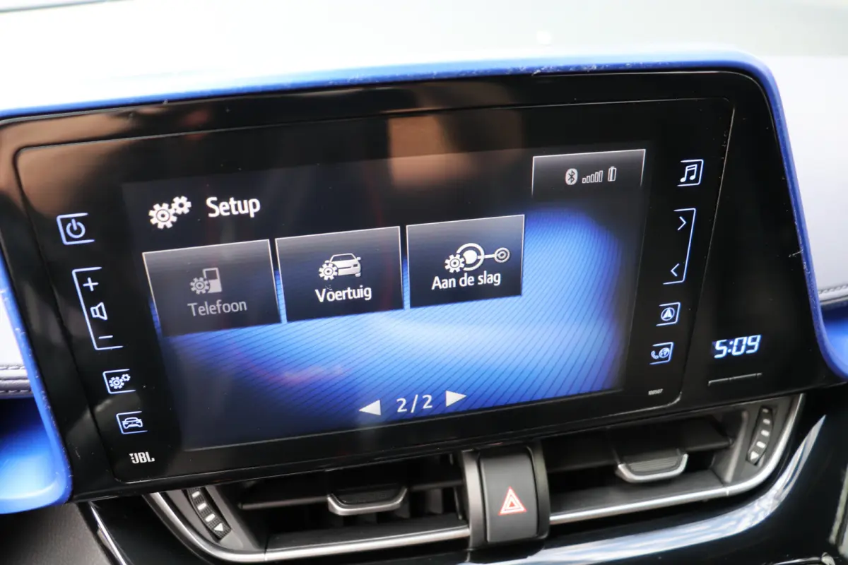 1.8 Hybrid Bi-Tone Automaat. Navigatie, dodehoek, verw. stuur.
