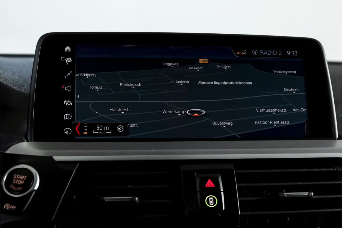 xDrive20i 184 PK High Executive Org. NL | M-Sport | Afn. Trekhaak | All season | Cruise | Stoelverw. | PDC | Camera | NAV | ECC | Elek. Klep | LM 20" |
