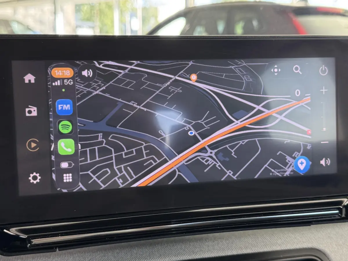 1.2 Hybrid 145pk Plus | Automaat | Camera | Carplay | Clima | Navi by app | Lm velgen | ( Vestiging - Vianen )