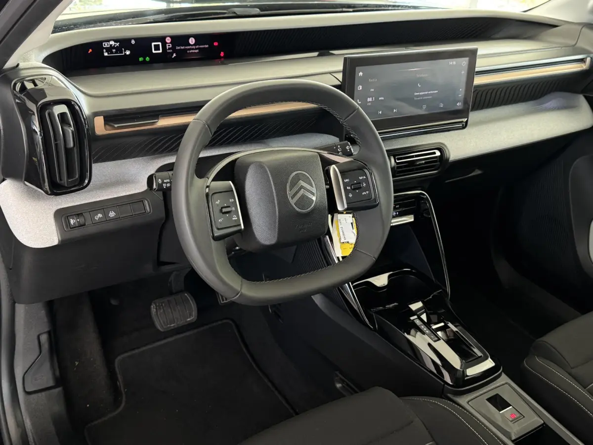1.2 Hybrid 145pk Plus | Automaat | Camera | Carplay | Clima | Navi by app | Lm velgen | ( Vestiging - Vianen )
