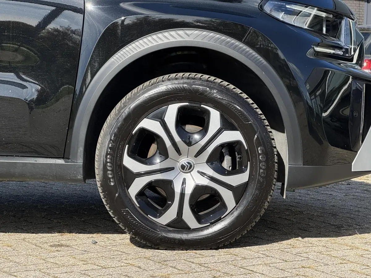 1.2 Hybrid 145pk Plus | Automaat | Camera | Carplay | Clima | Navi by app | Lm velgen | ( Vestiging - Vianen )