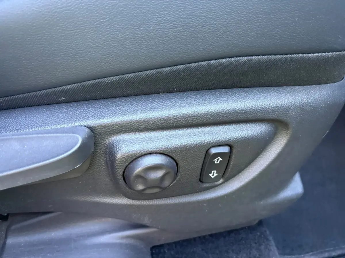 1.4 T Innovation Nieuwe Distributie Ketting Airco Navi Cruise Trekhaak Pdc Stoel/Stuur Verwarming Leder Bekleding