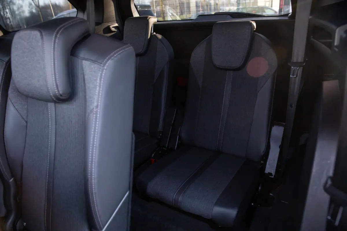 1.2 PureTech GT-Line 7p , Panoramadak,