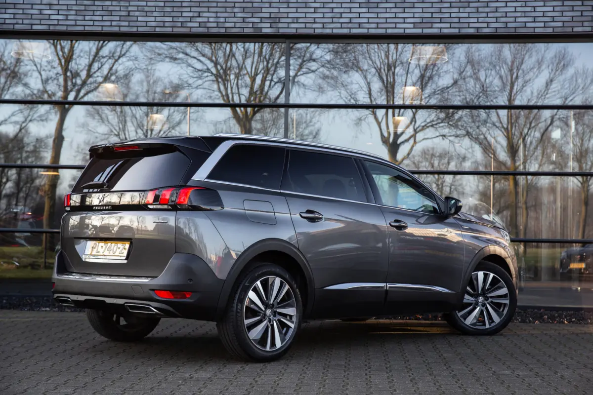 1.2 PureTech GT-Line 7p , Panoramadak,