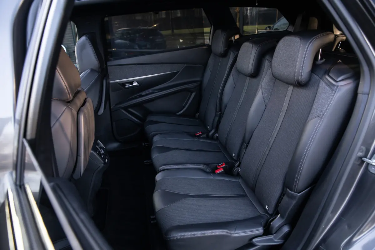 1.2 PureTech GT-Line 7p , Panoramadak,
