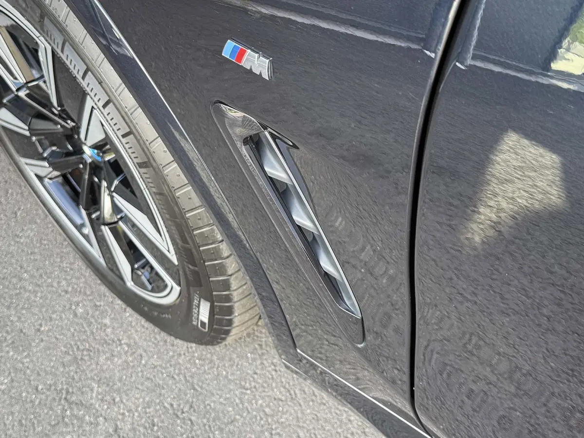 Executive 80 kWh M Sport [SOH 98,8%] Pano,Pilot assist,Elek stoelen,Achteruitrijcamera,Dodehoekdetectie,Dealer onderhouden