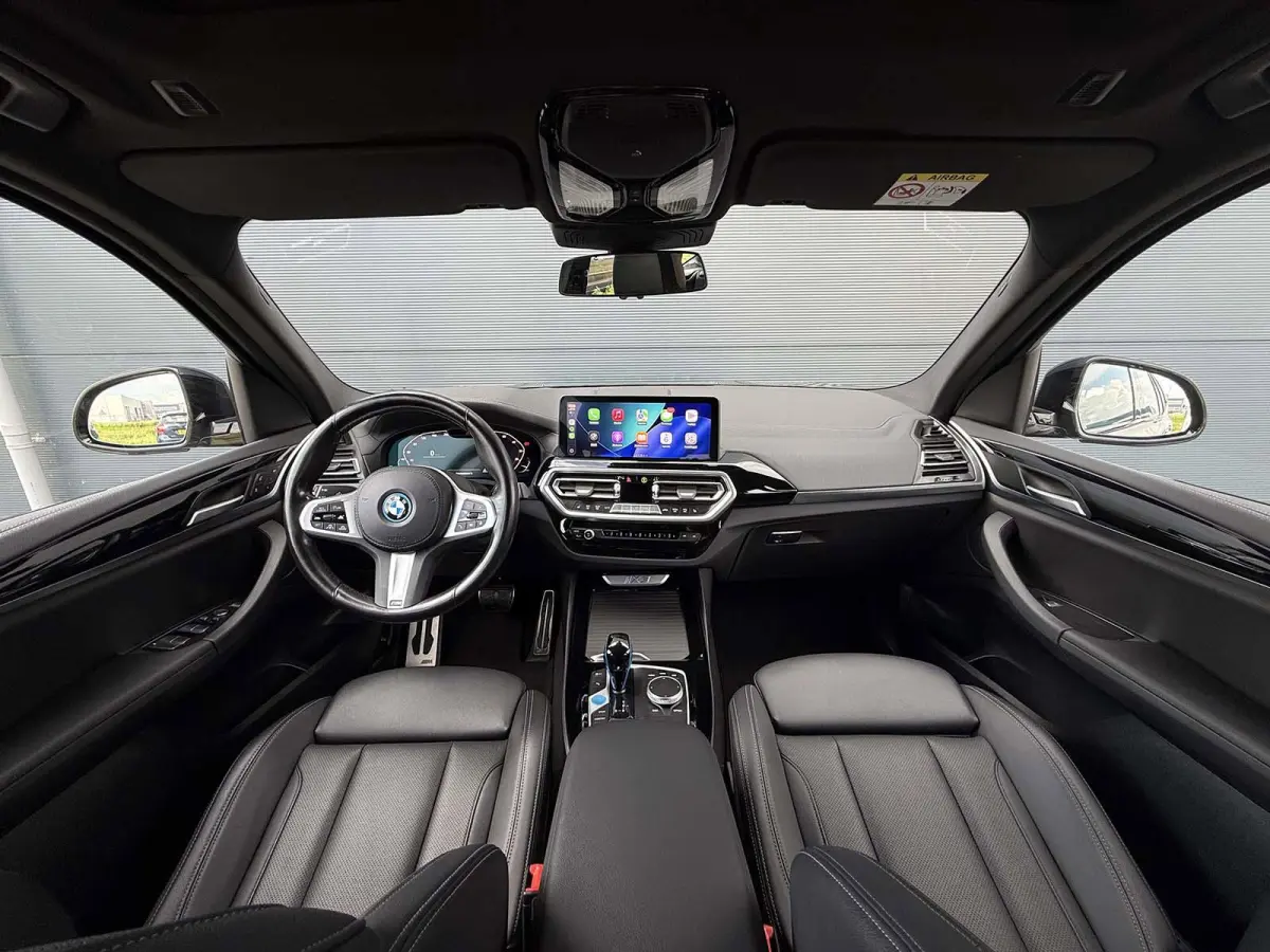 Executive 80 kWh M Sport [SOH 98,8%] Pano,Pilot assist,Elek stoelen,Achteruitrijcamera,Dodehoekdetectie,Dealer onderhouden