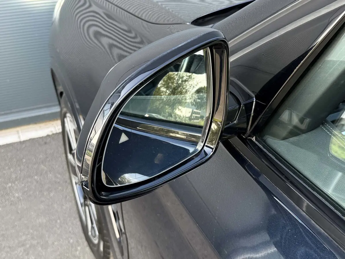 Executive 80 kWh M Sport [SOH 98,8%] Pano,Pilot assist,Elek stoelen,Achteruitrijcamera,Dodehoekdetectie,Dealer onderhouden