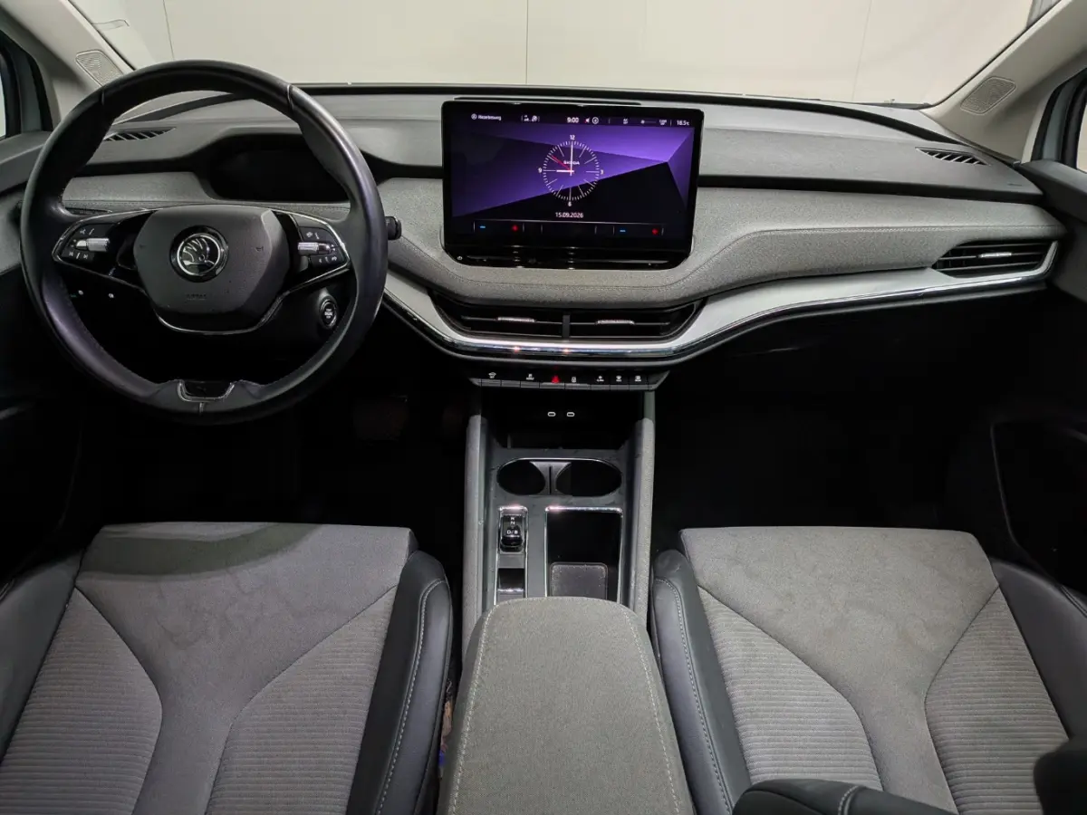 60 180 pk | SOH 92,4 | LM-Velgen 19 inch | Achteruitrijcamera | Apple Carplay
