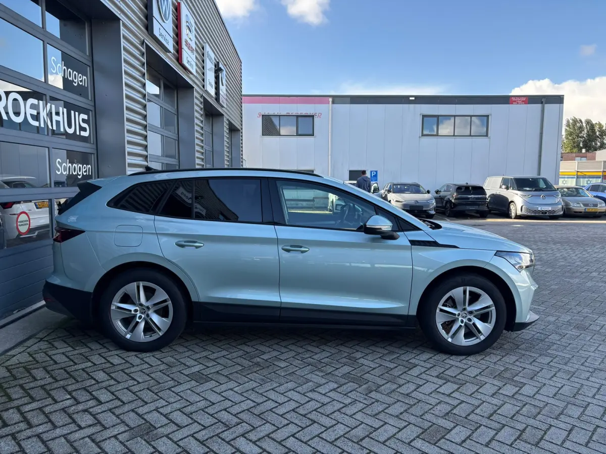 60 180 pk | SOH 92,4 | LM-Velgen 19 inch | Achteruitrijcamera | Apple Carplay