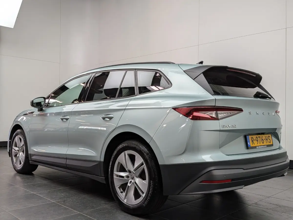 60 180 pk | SOH 92,4 | LM-Velgen 19 inch | Achteruitrijcamera | Apple Carplay