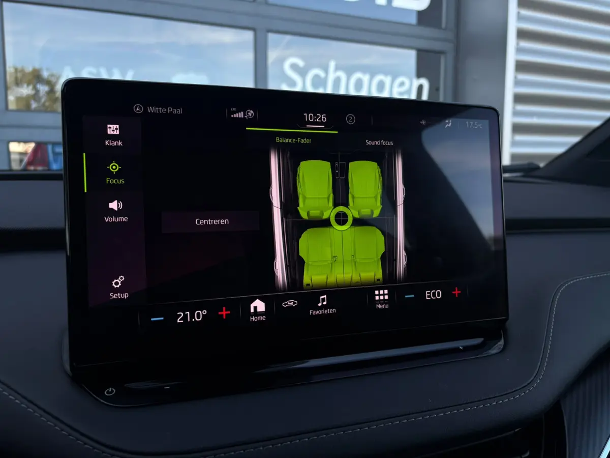 60 180 pk | SOH 92,4 | LM-Velgen 19 inch | Achteruitrijcamera | Apple Carplay