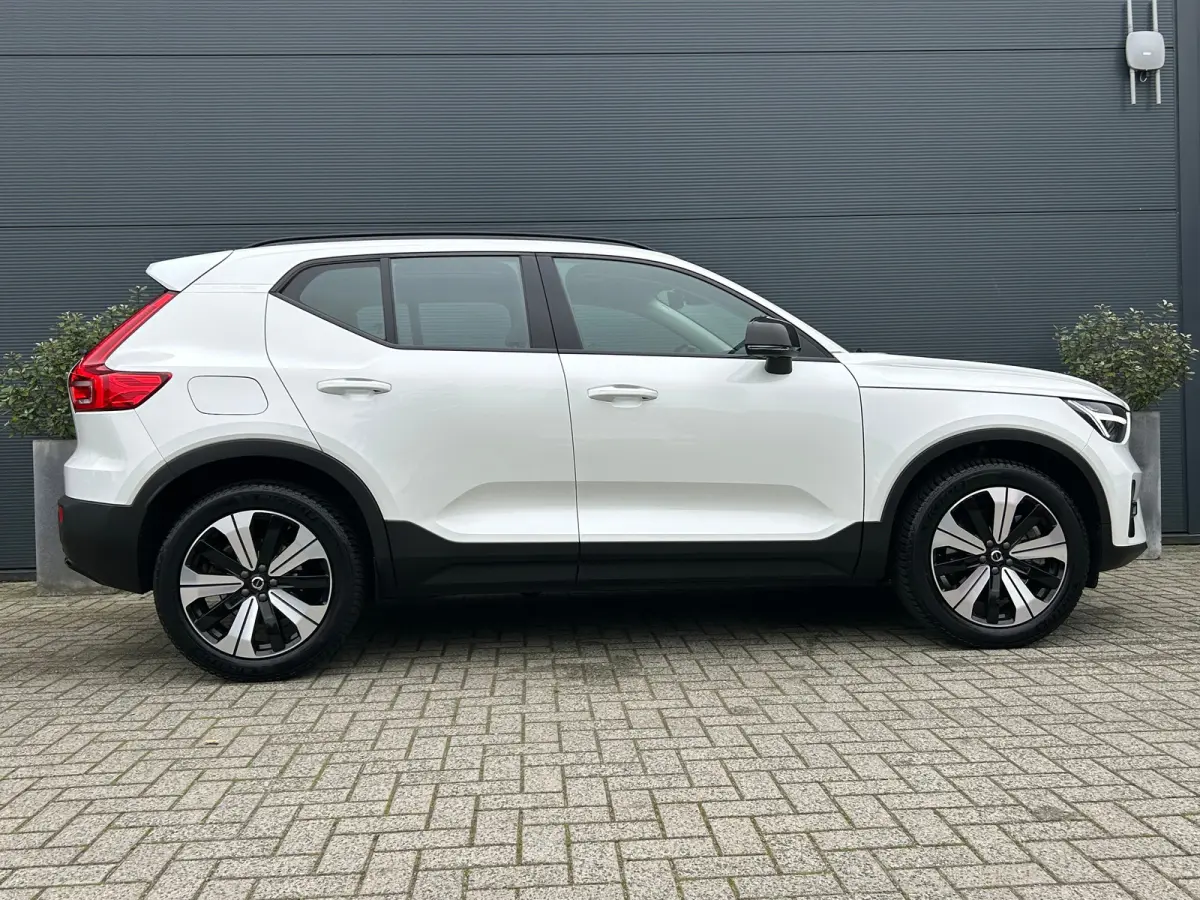 1.5 T5 Plug-in hybrid Ultimate Dark | Pano | Memory | Leder | SoH 93% | Harman/Kardon | Trekhaak | 360 camera | Black pakket |