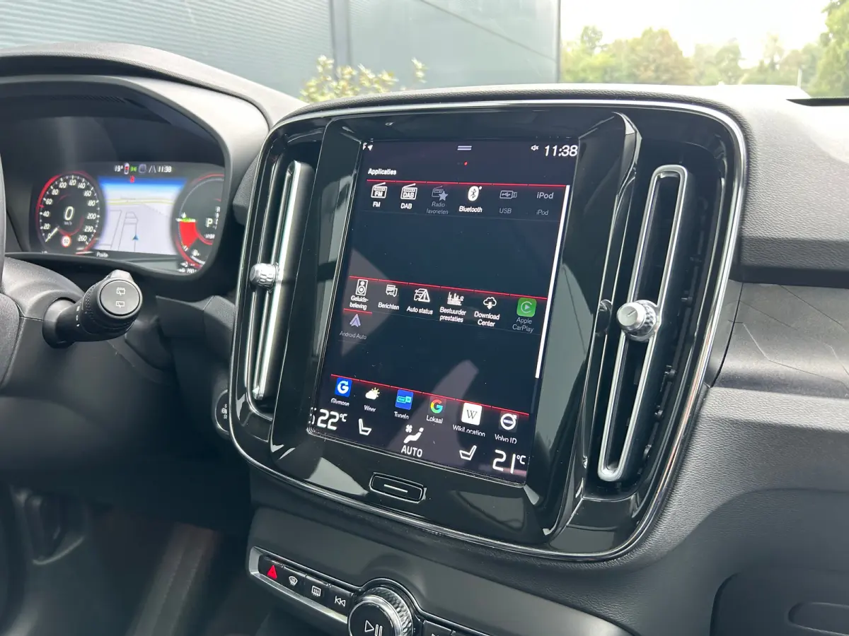 1.5 T5 Plug-in hybrid Ultimate Dark | Pano | Memory | Leder | SoH 93% | Harman/Kardon | Trekhaak | 360 camera | Black pakket |