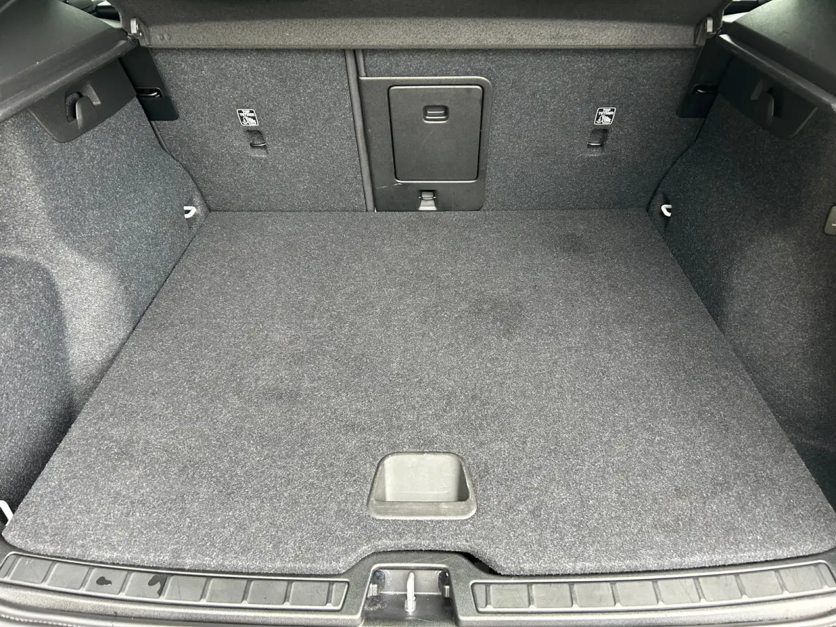 1.5 T5 Plug-in hybrid Ultimate Dark | Pano | Memory | Leder | SoH 93% | Harman/Kardon | Trekhaak | 360 camera | Black pakket |