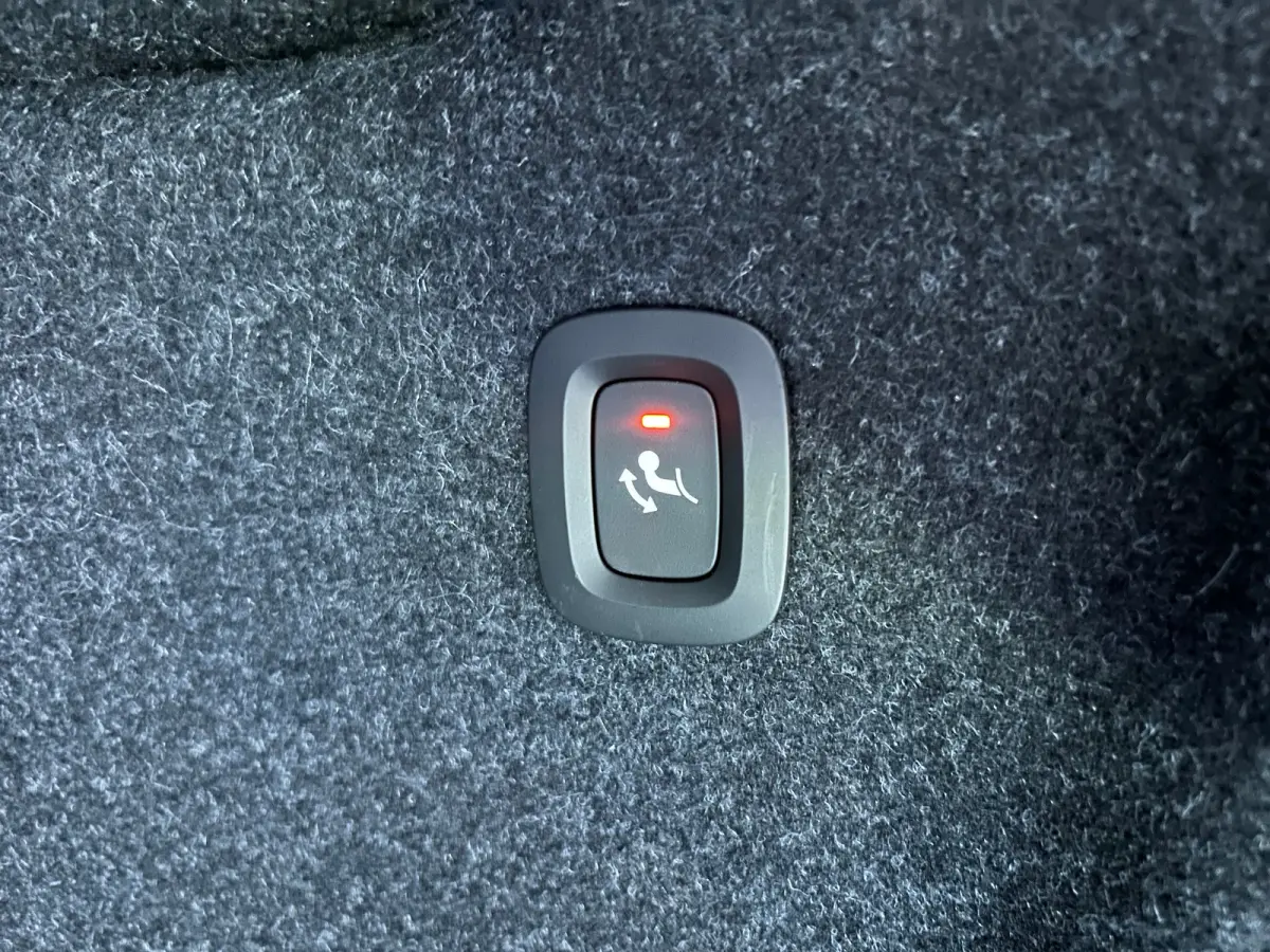 1.5 T5 Plug-in hybrid Ultimate Dark | Pano | Memory | Leder | SoH 93% | Harman/Kardon | Trekhaak | 360 camera | Black pakket |