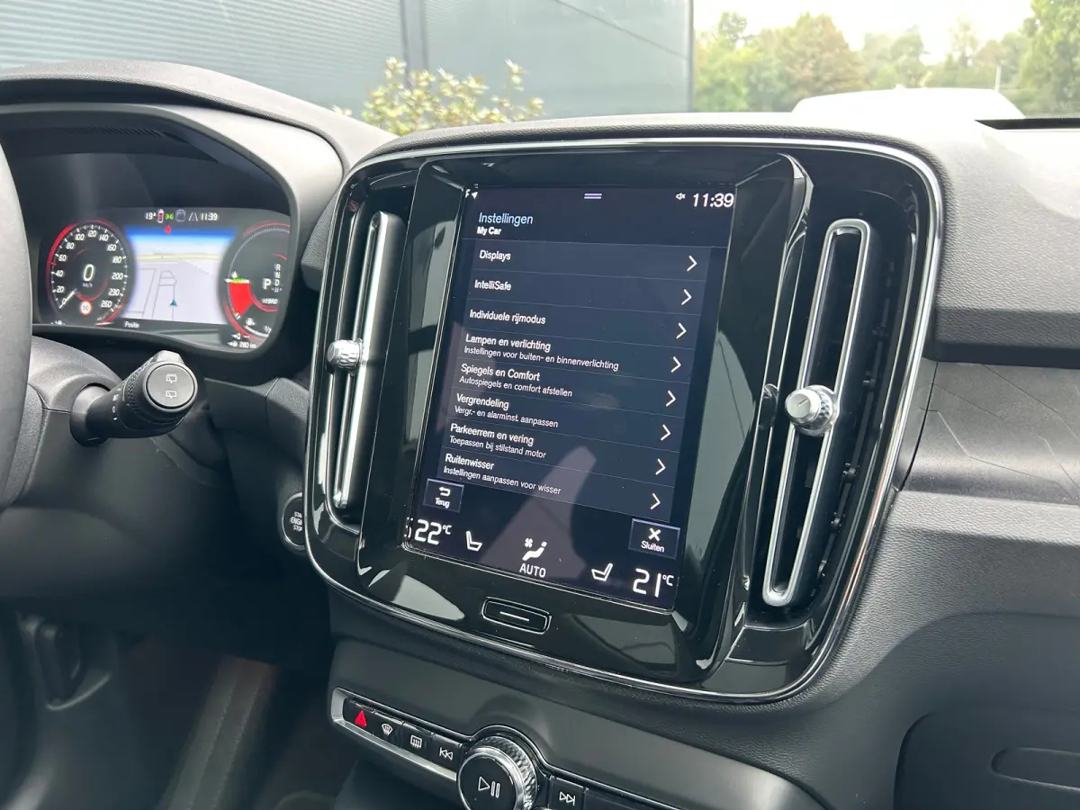 1.5 T5 Plug-in hybrid Ultimate Dark | Pano | Memory | Leder | SoH 93% | Harman/Kardon | Trekhaak | 360 camera | Black pakket |