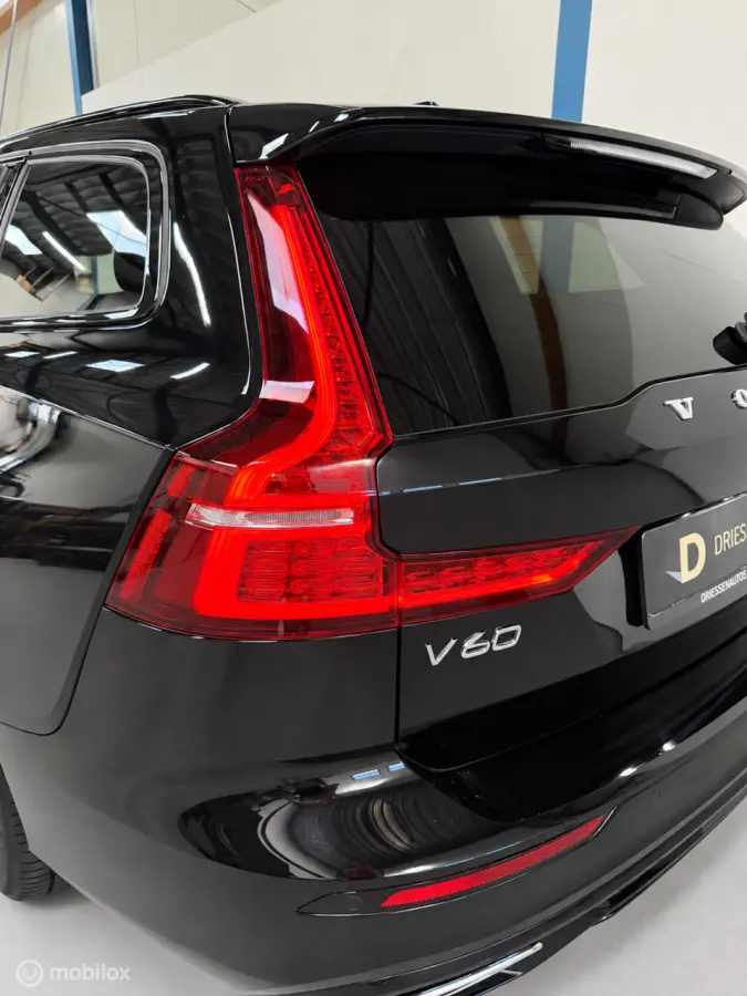 2.0 T6 Plug-in hybrid AWD Plus Dark LONG RANGE