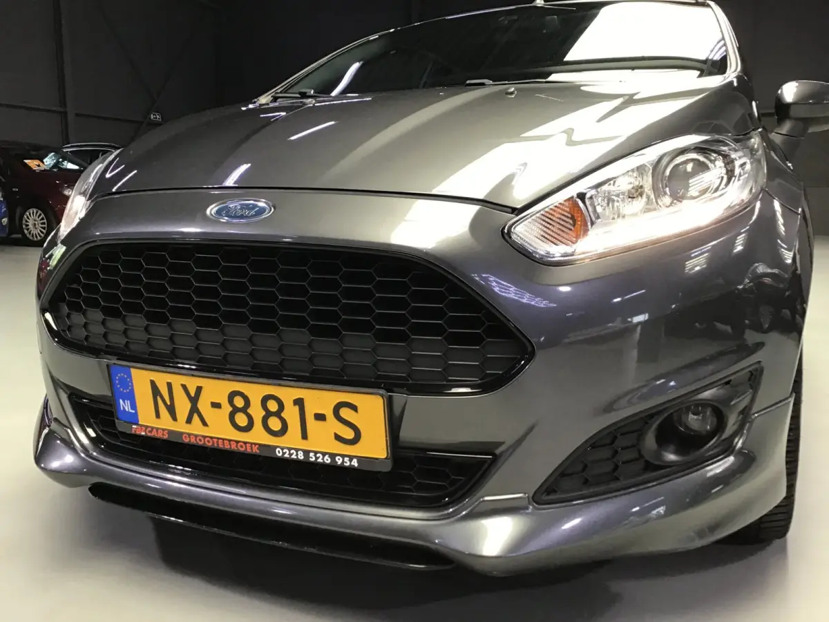 1.0 EcoBoost ST Line I Dealer Onderh. I Navi I Clima I Cruise I Led I 17inch I Park. sens I Getint Glas I Nette Auto.