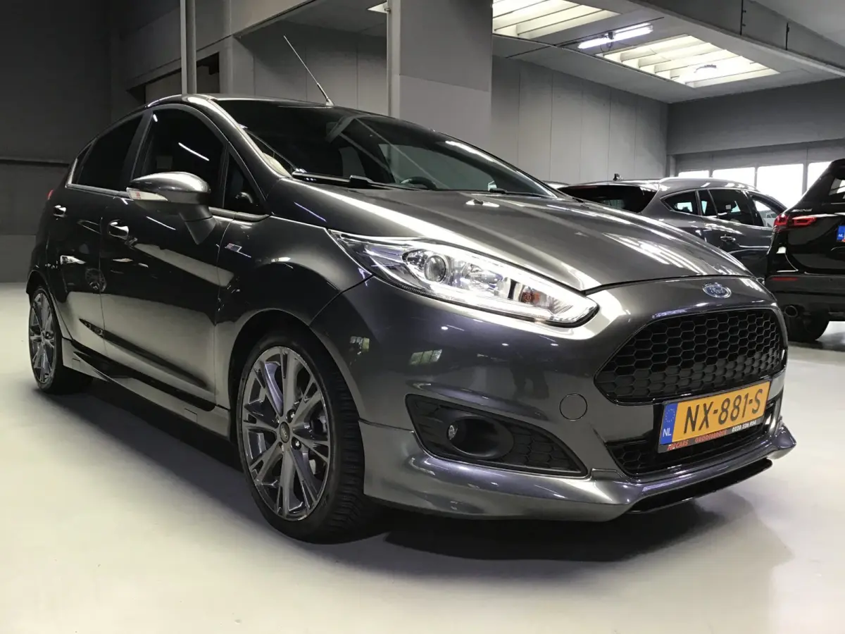 1.0 EcoBoost ST Line I Dealer Onderh. I Navi I Clima I Cruise I Led I 17inch I Park. sens I Getint Glas I Nette Auto.