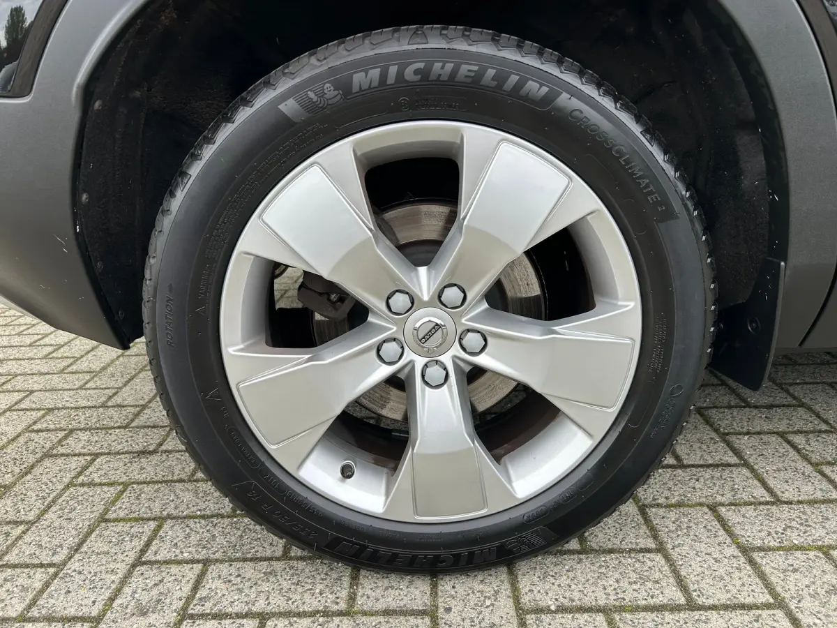 2.0 T4 Inscription | Panoramadak | Harman/Kardon | Leder | Camera |
