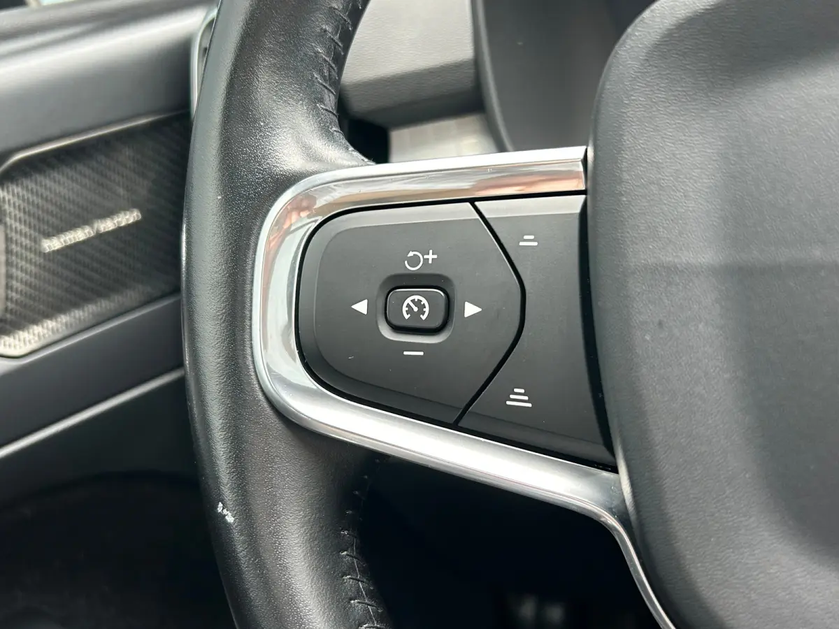 2.0 T4 Inscription | Panoramadak | Harman/Kardon | Leder | Camera |