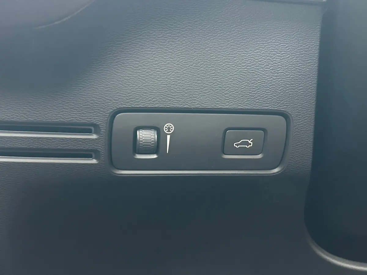 2.0 T4 Inscription | Panoramadak | Harman/Kardon | Leder | Camera |