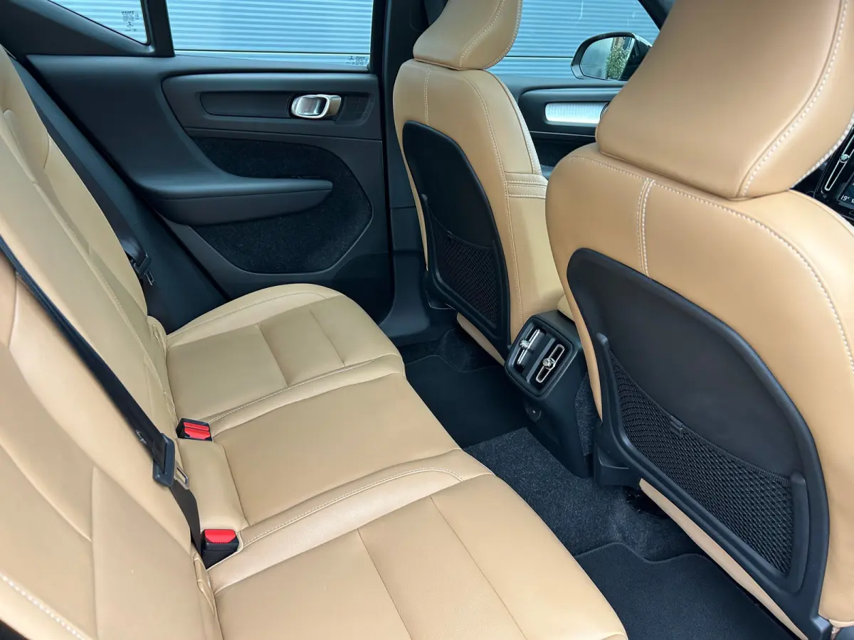 2.0 T4 Inscription | Panoramadak | Harman/Kardon | Leder | Camera |