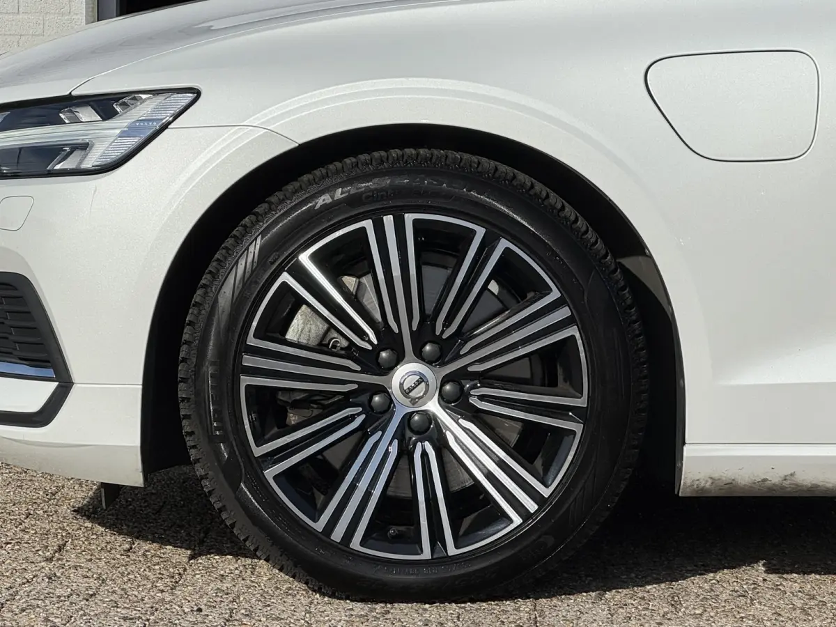 2.0 T6 Recharge AWD Inscription | H&K audio | Camera  | Climate | Memory seat | Verwarmd stuurwiel/voorstoelen | Elektrisch achterklep( Vestiging - Nieuwegein )