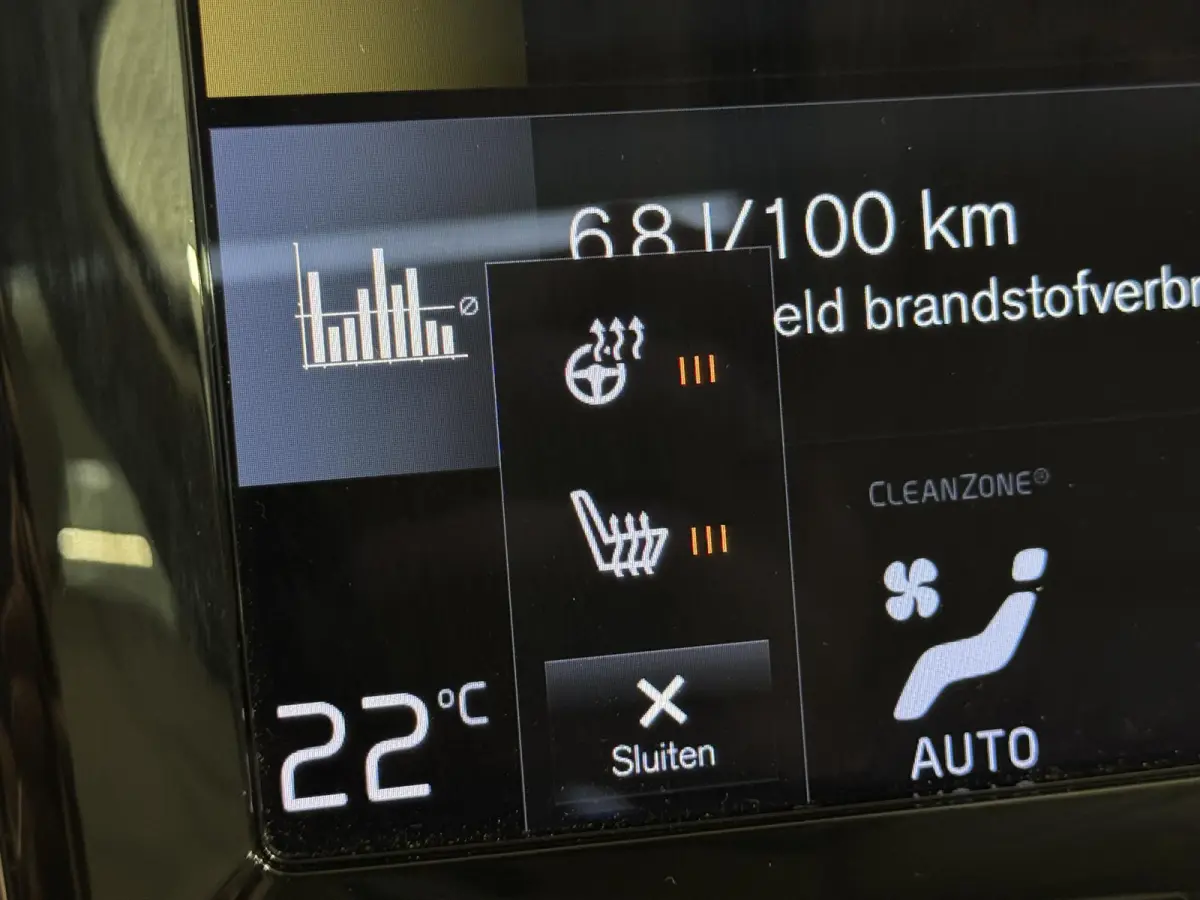 2.0 T6 Recharge AWD Inscription | H&K audio | Camera  | Climate | Memory seat | Verwarmd stuurwiel/voorstoelen | Elektrisch achterklep( Vestiging - Nieuwegein )