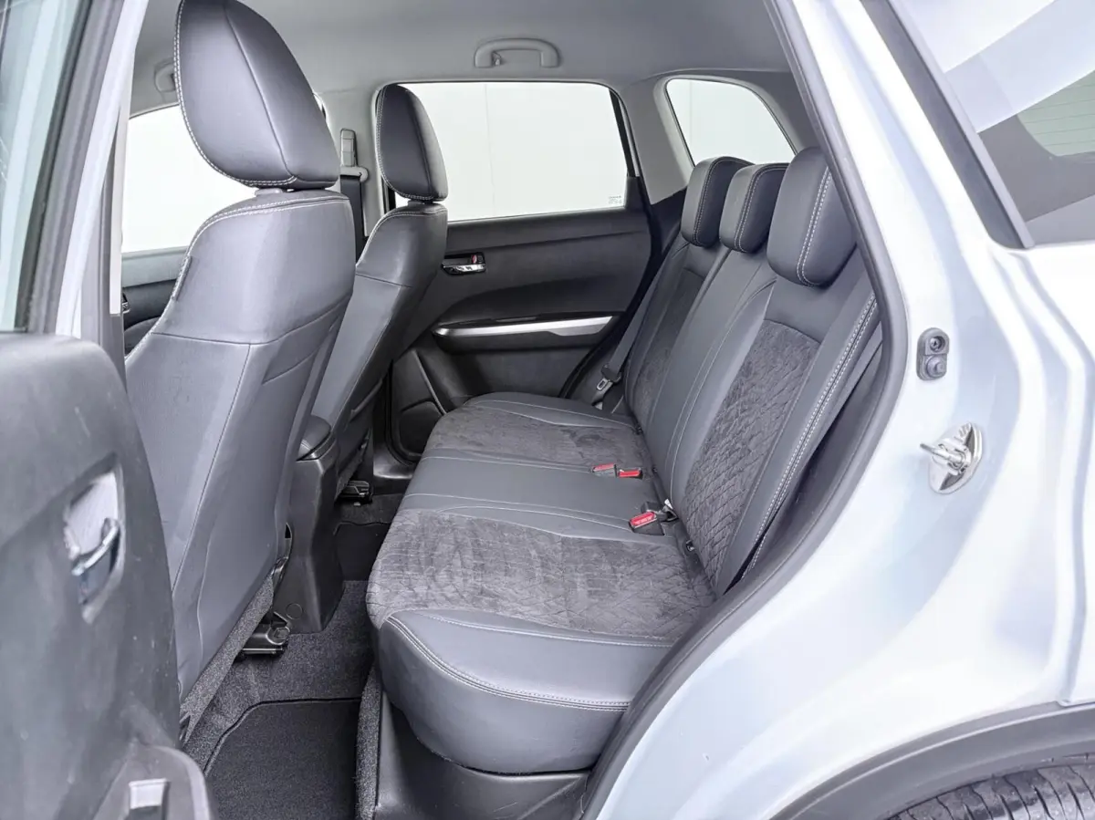 1.4 Boosterjet Style Smart Hybrid