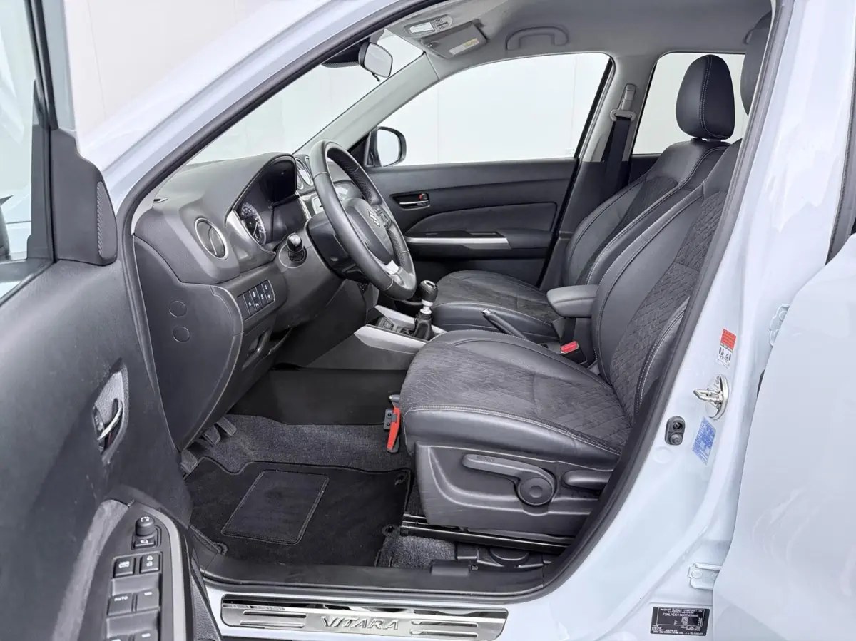 1.4 Boosterjet Style Smart Hybrid