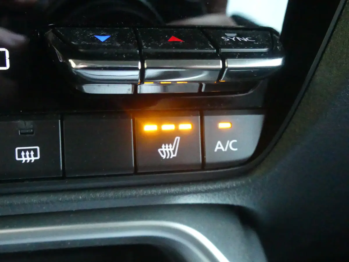 2.5 e-SkyActiv PHEV Homura | TREKHAAK | DODEHOEKDETECTIE | STOEL+STUURVERWARMING | CAMERA | PARKEERSENSOREN V+A | NAVI | LMV 20" | APPLE CARPLAY / ANDROID AUTO | HEAD-UP |