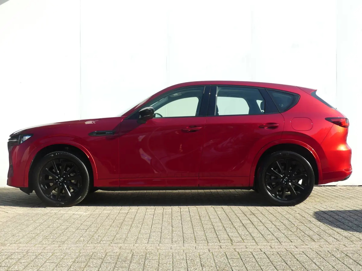 2.5 e-SkyActiv PHEV Homura | TREKHAAK | DODEHOEKDETECTIE | STOEL+STUURVERWARMING | CAMERA | PARKEERSENSOREN V+A | NAVI | LMV 20" | APPLE CARPLAY / ANDROID AUTO | HEAD-UP |
