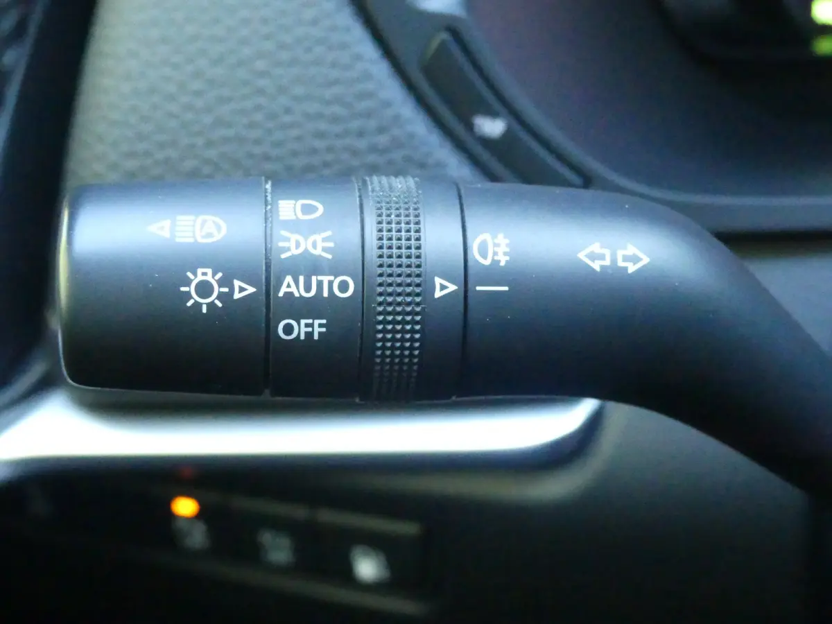 2.5 e-SkyActiv PHEV Homura | TREKHAAK | DODEHOEKDETECTIE | STOEL+STUURVERWARMING | CAMERA | PARKEERSENSOREN V+A | NAVI | LMV 20" | APPLE CARPLAY / ANDROID AUTO | HEAD-UP |
