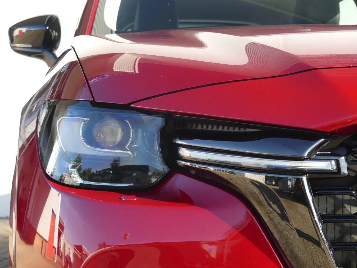 2.5 e-SkyActiv PHEV Homura | TREKHAAK | DODEHOEKDETECTIE | STOEL+STUURVERWARMING | CAMERA | PARKEERSENSOREN V+A | NAVI | LMV 20" | APPLE CARPLAY / ANDROID AUTO | HEAD-UP |