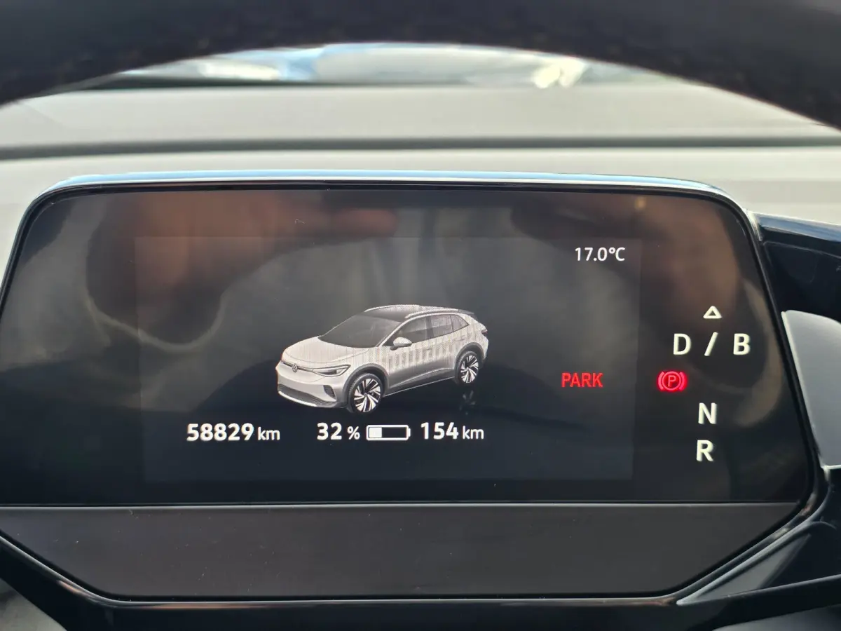 Pro 77 kWh | 98% SOH | 360 CAMERA | PANO | WARMTEPOMP | 20 INCH